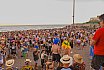 Cerca de 3000 personas bailan al son del Carnaval al Sol de Playa del Inglés con Los40
