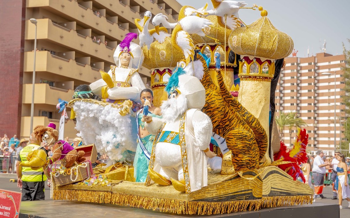 Cabalgata del Carnaval Internacional de Maspalomas