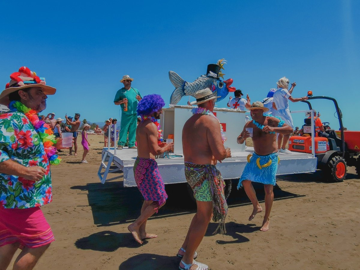 Los premiados en este Carnaval Internacional de Maspalomas volvieron a subirse al escenario en la gala del turista