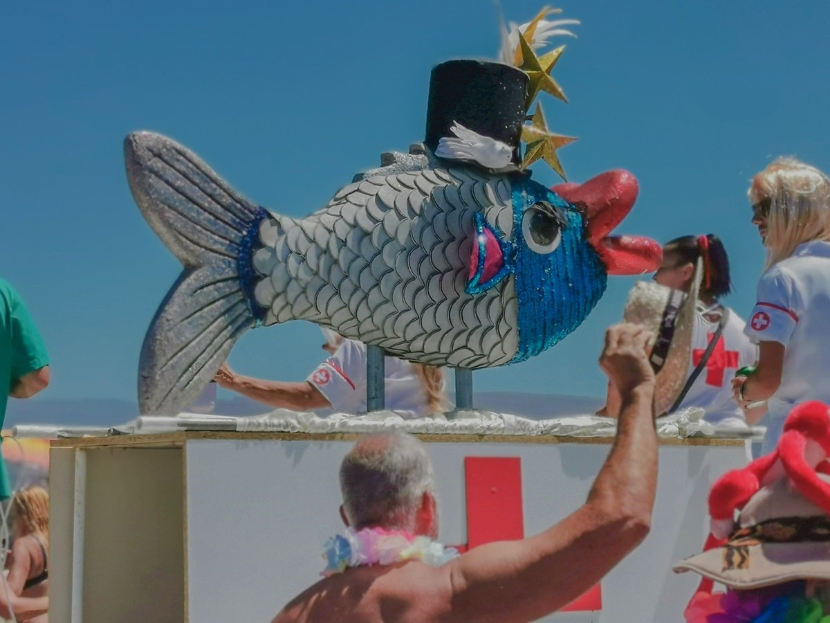 Los premiados en este Carnaval Internacional de Maspalomas volvieron a subirse al escenario en la gala del turista