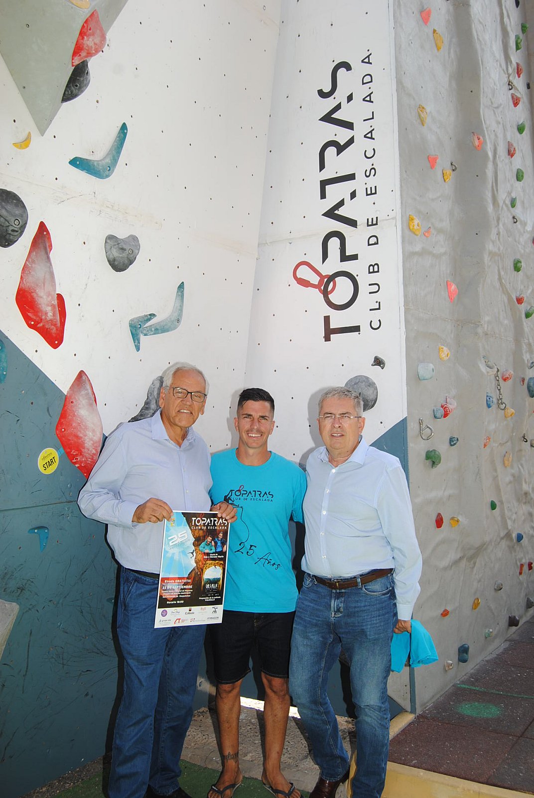 Edu Marín participa en el 25 aniversario del Club Topatras