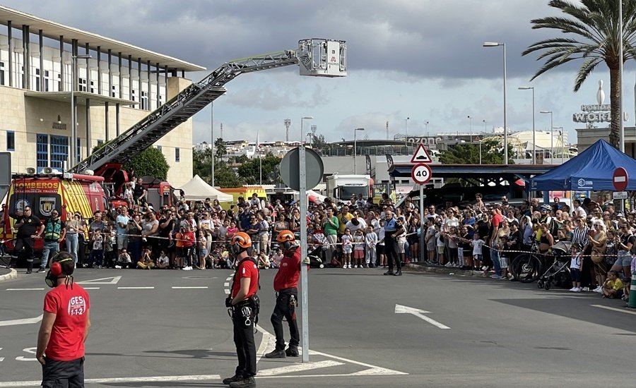 Jornadas Puertas Abiertas Policia 6 diciembre 2023