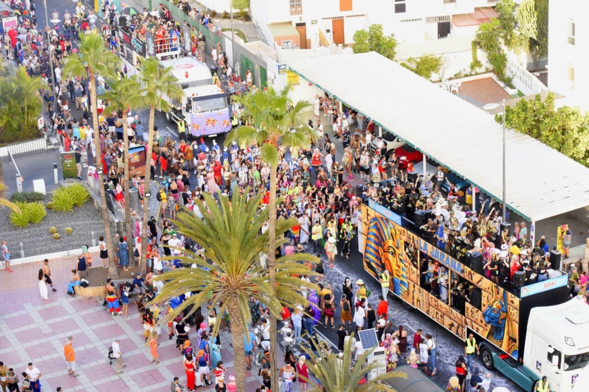 Más 350.000 personas disfrutaron de Gran Cabalgata del Carnaval Internacional de Maspalomas 2024