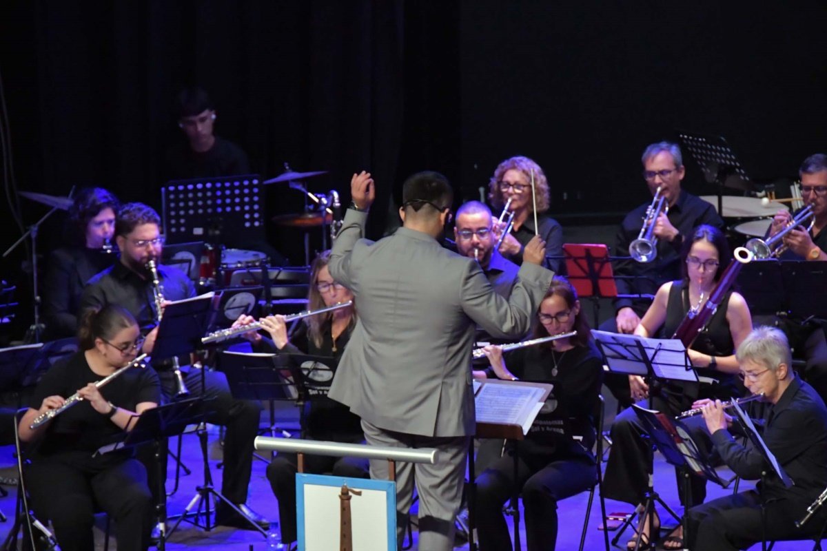 El Ayuntamiento promueve la educación musical entre los escolares del municipio