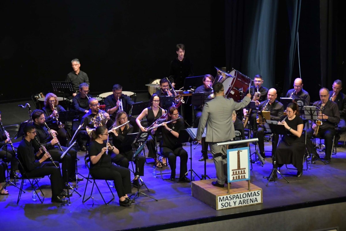El Ayuntamiento promueve la educación musical entre los escolares del municipio