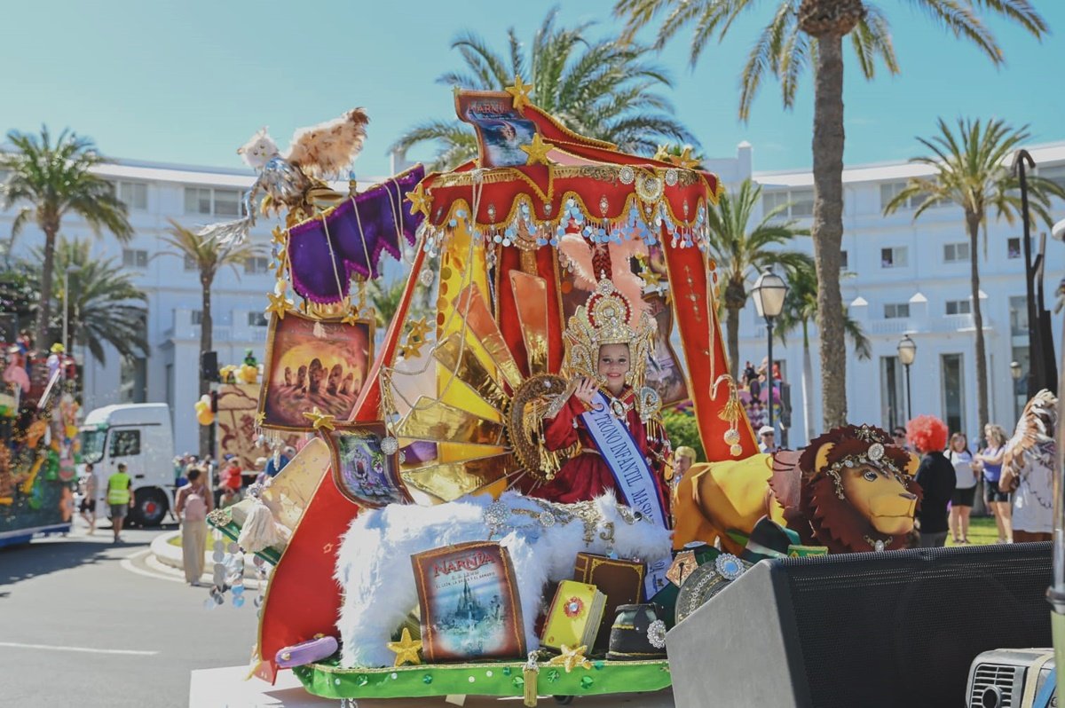 Más de 17.000 personas disfrutaron de vuelta a las calles de la Cabalgata Infantil del Carnaval de Maspalomas