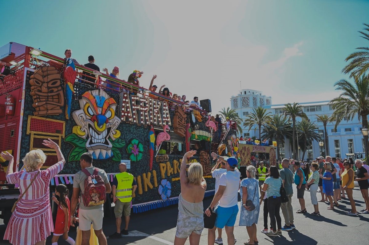 Más de 17.000 personas disfrutaron de vuelta a las calles de la Cabalgata Infantil del Carnaval de Maspalomas