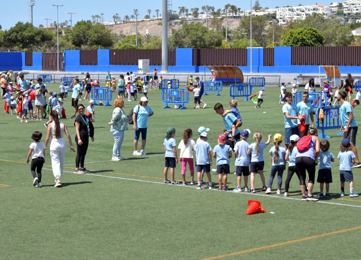 El Ayuntamiento organiza la IIMiniolimpiada Escolar de Juegos Recreativos en Maspalomas