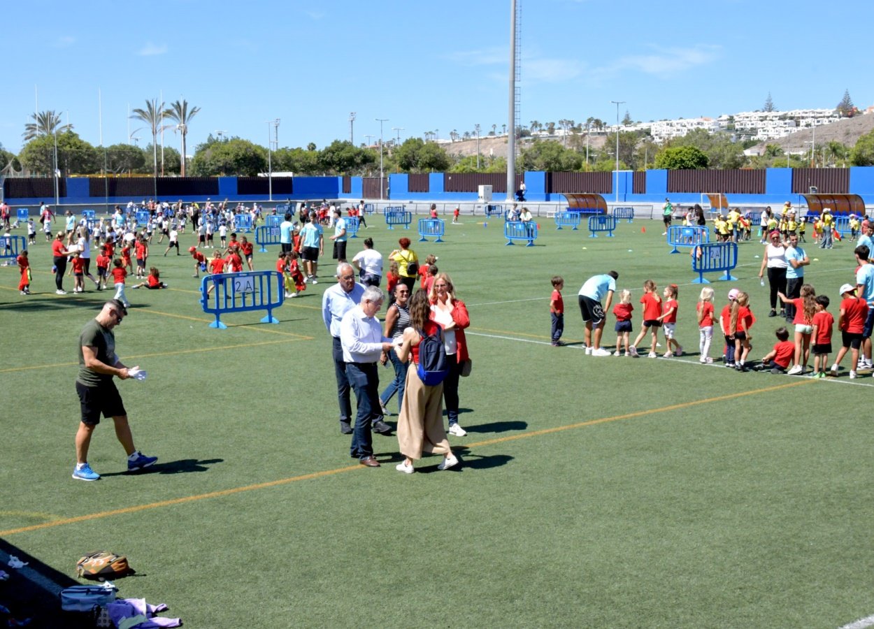 El Ayuntamiento organiza la IIMiniolimpiada Escolar de Juegos Recreativos en Maspalomas