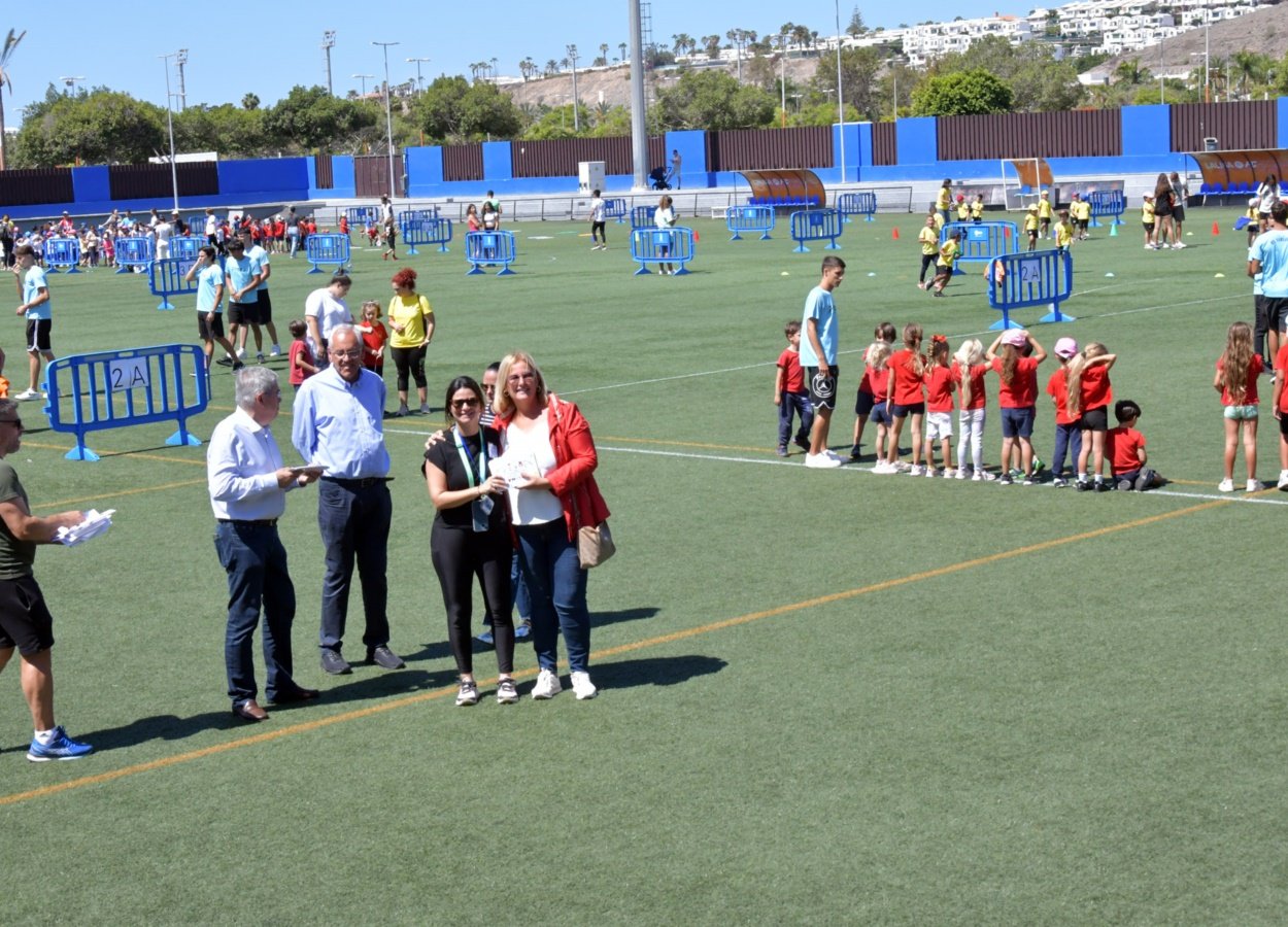 El Ayuntamiento organiza la IIMiniolimpiada Escolar de Juegos Recreativos en Maspalomas