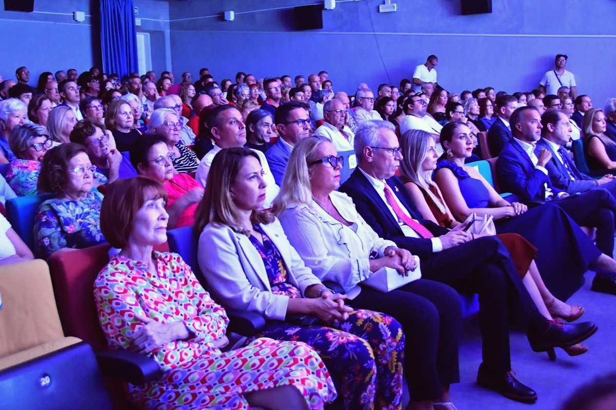 Gala Honores y Distinciones SBT 2024