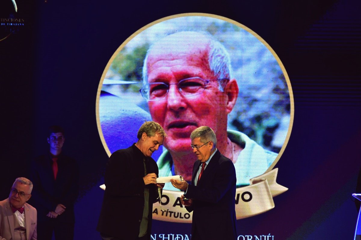 Gala Honores y Distinciones SBT 2024
