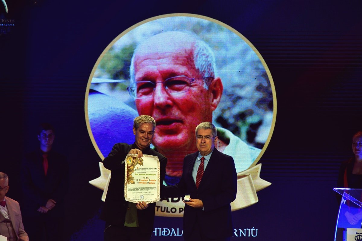 Gala Honores y Distinciones SBT 2024