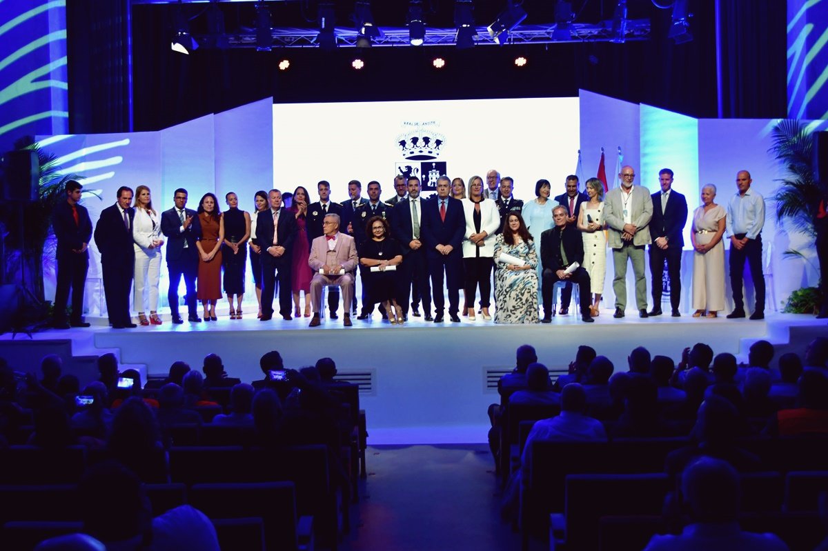 Gala Honores y Distinciones SBT 2024