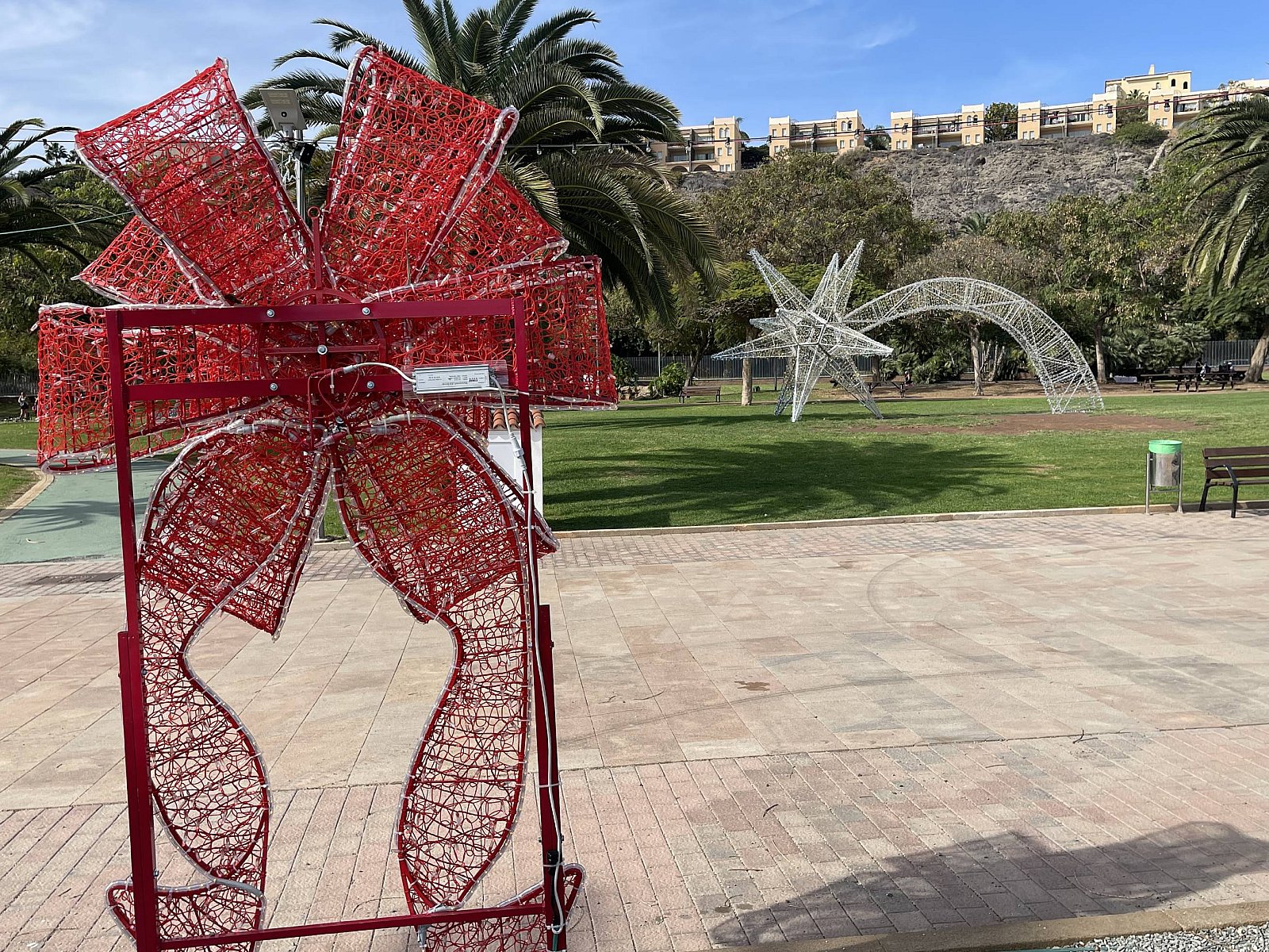 El Parque Urbano del Sur se ilumina  con el espíritu familiar de la Navidad