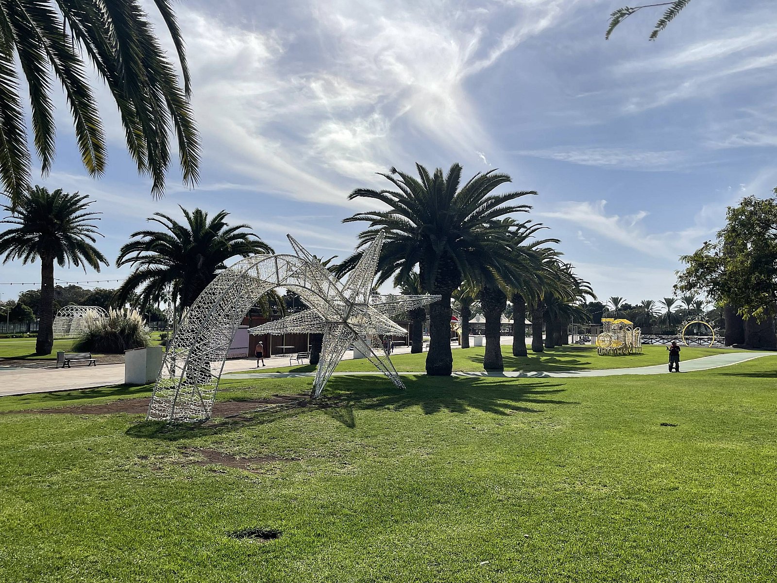 El Parque Urbano del Sur se ilumina  con el espíritu familiar de la Navidad