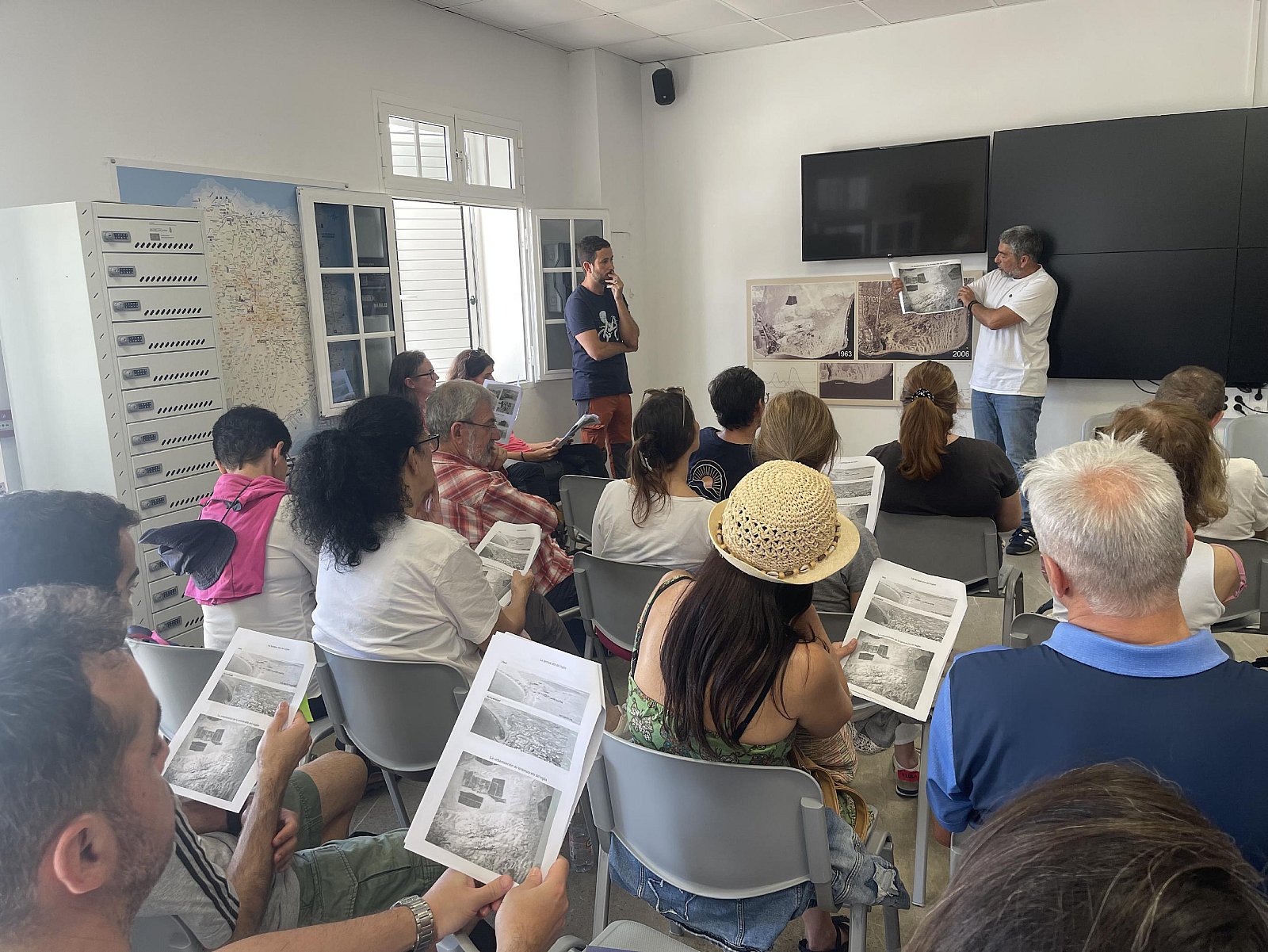 Maspalomas acoge la primera excursión científica por la Isla de los Grupos de Investigación Reconocidos de la ULPGC
