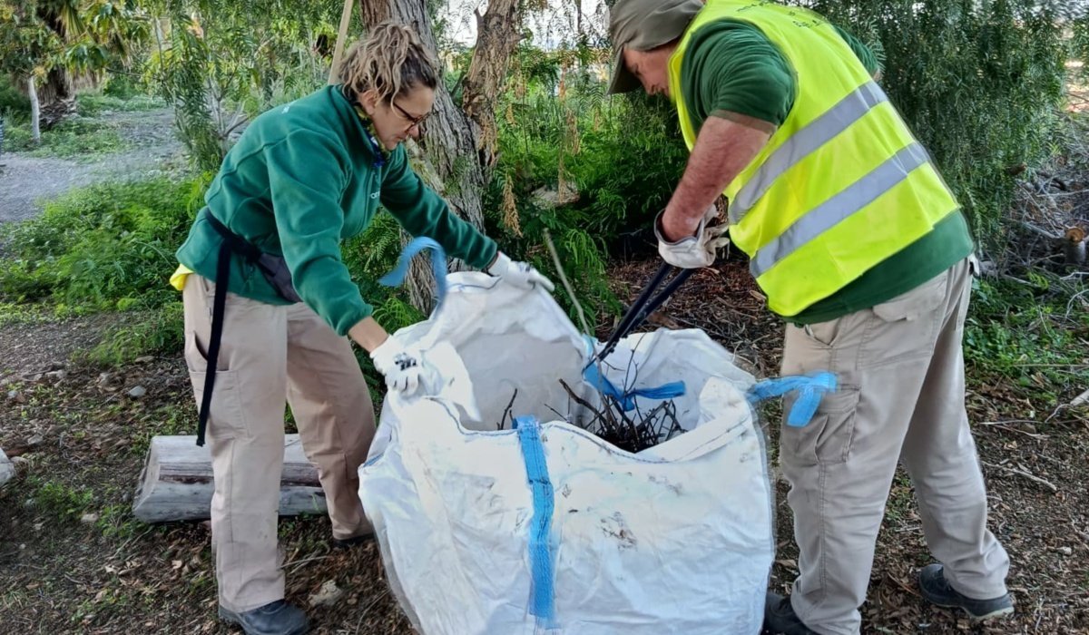 El equipo de ‘Emplea Verde SBT’ mejora el paisaje en 6 hectáreas