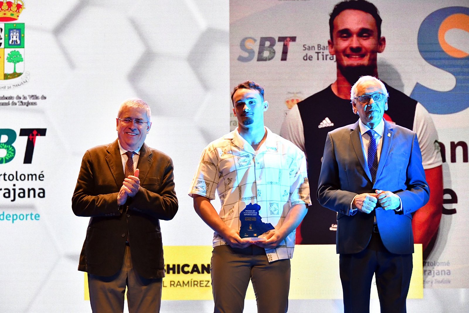 CLUBES DEL MUNICIPIO CON DEPORTISTAS INDIVIDUALES DESTACADOS EN COMPETICIONES OFICIALES NACIONALES E INTERNACIONALES EN LA TEMPORADA 2024