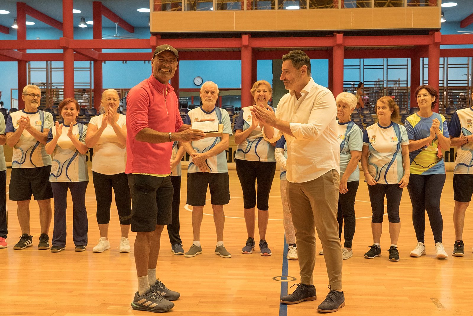 Más de 400 mayores celebran en El Tablero la ‘fiesta del deporte’