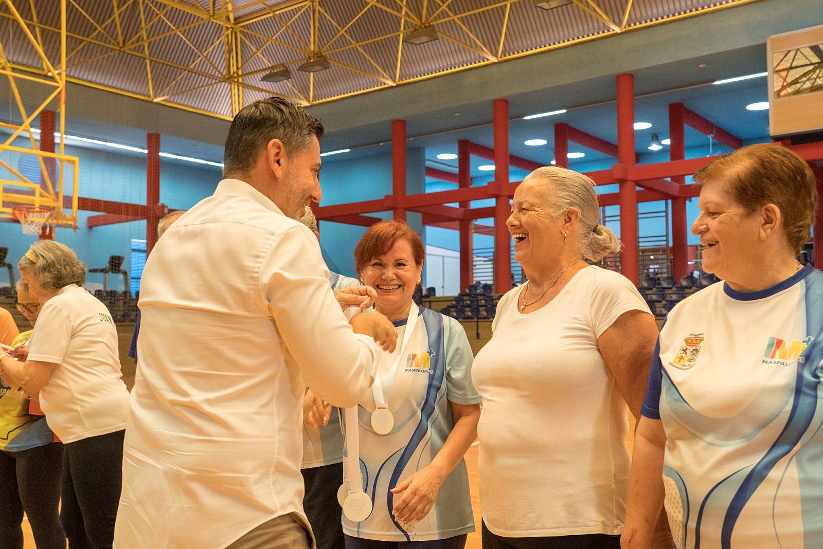 Más de 400 mayores celebran en El Tablero la ‘fiesta del deporte’
