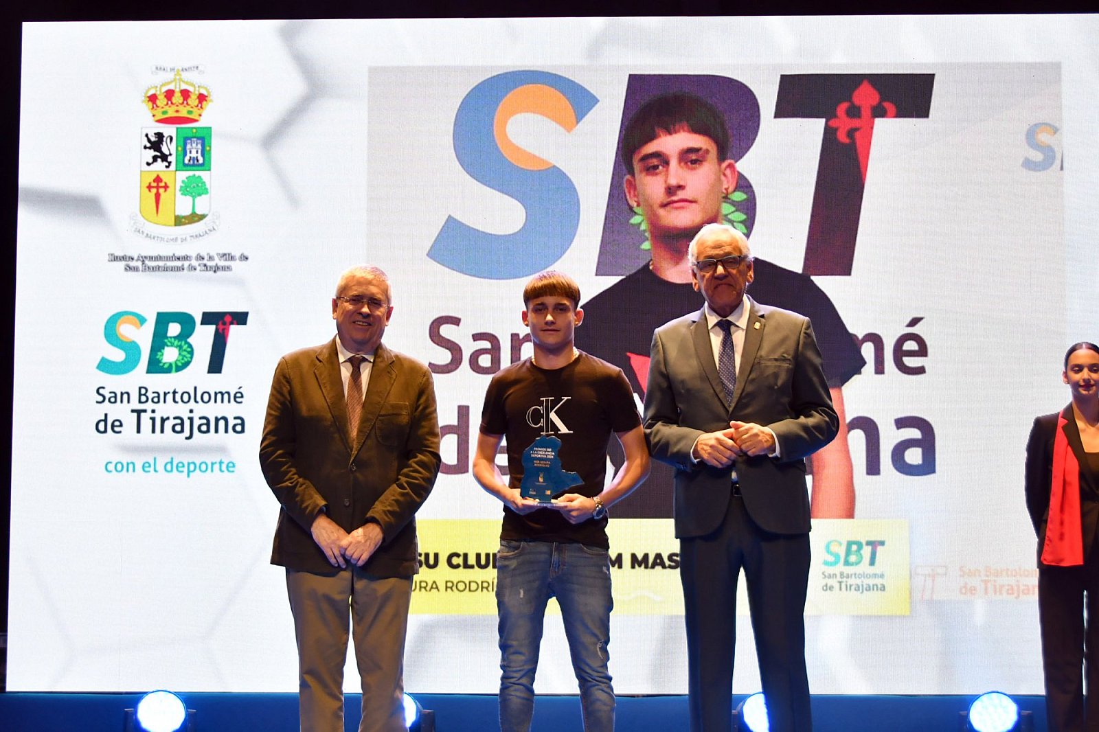 CLUBES DEL MUNICIPIO CON DEPORTISTAS INDIVIDUALES DESTACADOS EN COMPETICIONES OFICIALES NACIONALES E INTERNACIONALES EN LA TEMPORADA 2024
