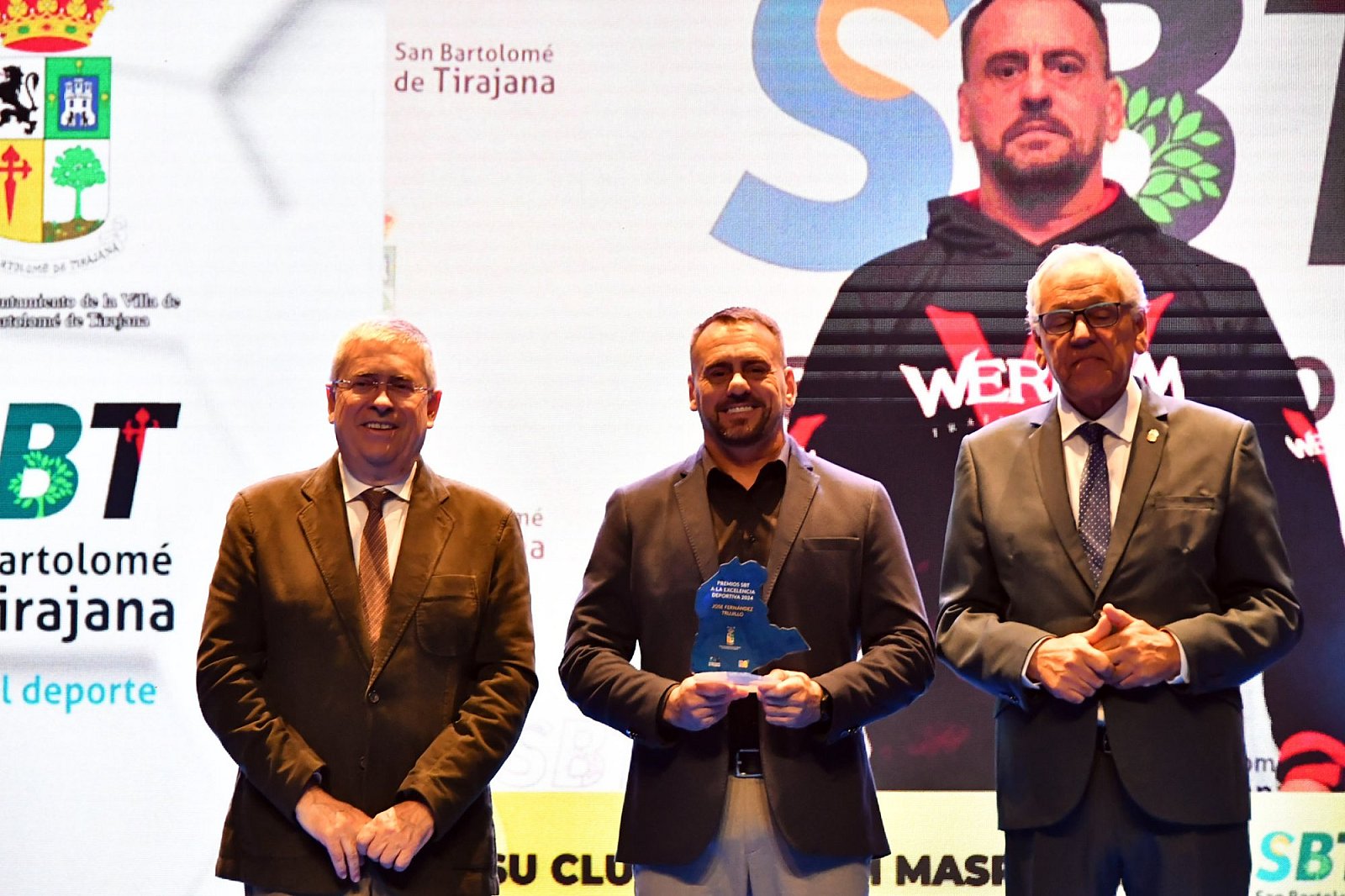 CLUBES DEL MUNICIPIO CON DEPORTISTAS INDIVIDUALES DESTACADOS EN COMPETICIONES OFICIALES NACIONALES E INTERNACIONALES EN LA TEMPORADA 2024