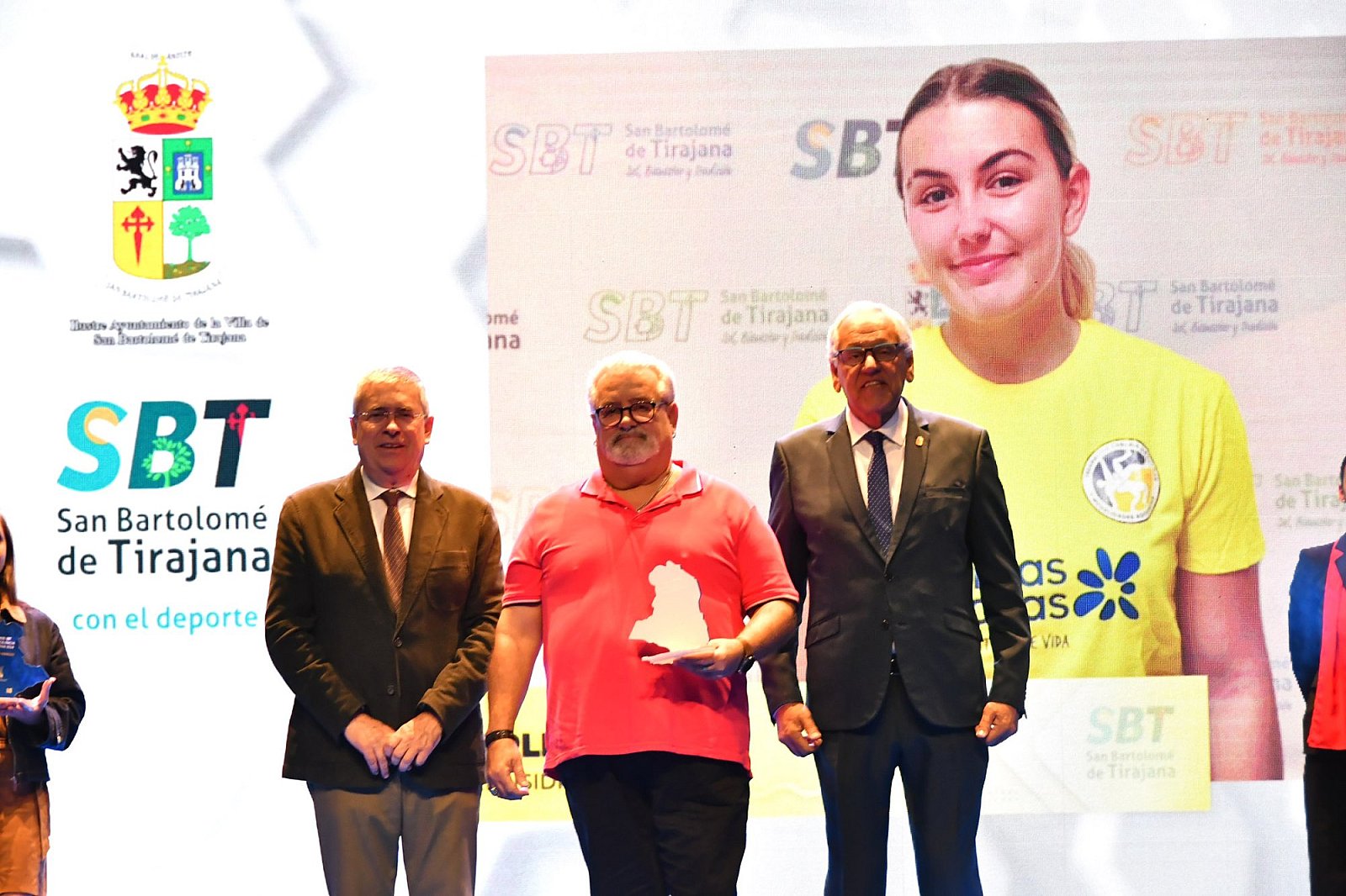 DEPORTISTAS INDIVIDUALES SBT CON LOGROS NACIONALES E INTERNACIONALES EN COMPETICIONES OFICIALES