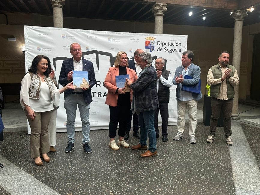 20260423 PR En el Patio de Columnas del Palacio de la Diputación 2