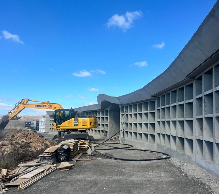 20251028 CEM Las obras de los nuevos nichos del Cementerio de El Lomo ya están prácticamente finalizadas 3