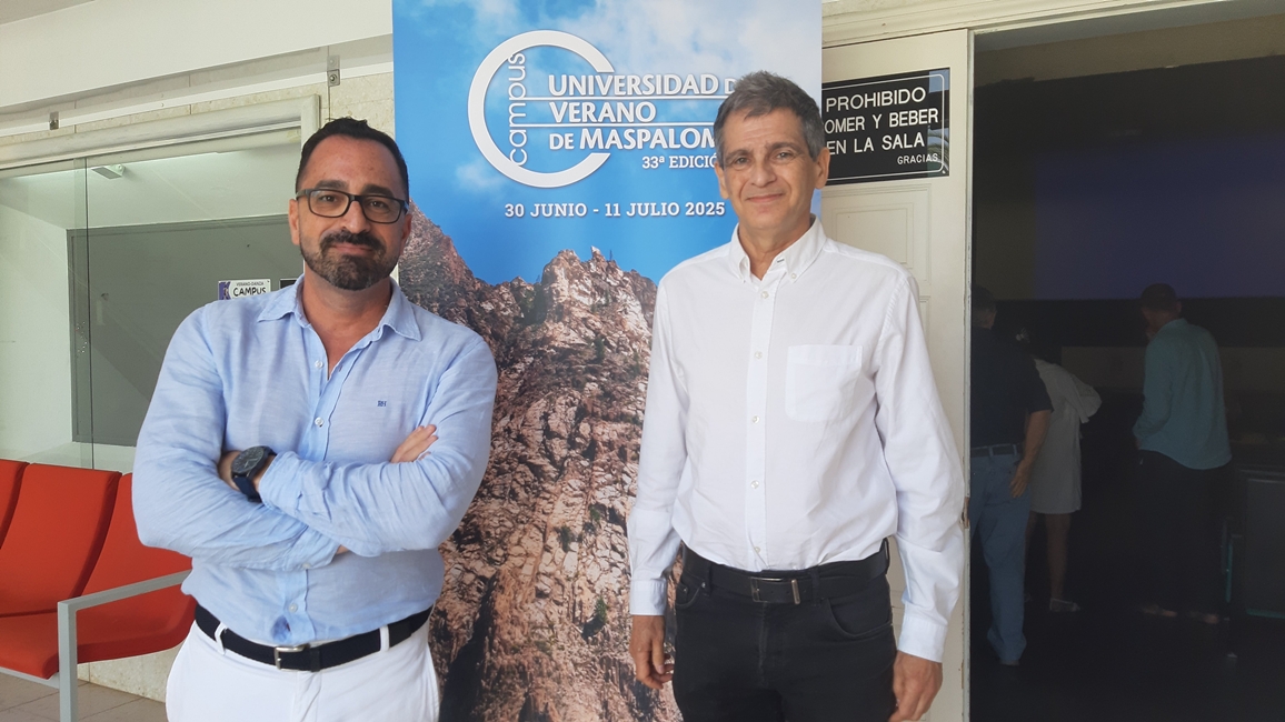 20250701_CUL_UVM_Javier_Valentín_coordinador_del_curso_y_Carmelo_León.jpg