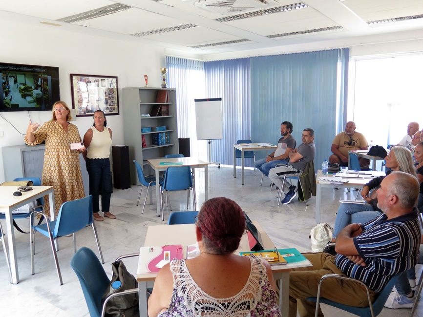 20250527_EDU_EmpleandoteDesdeLaRaiz_00.jpg