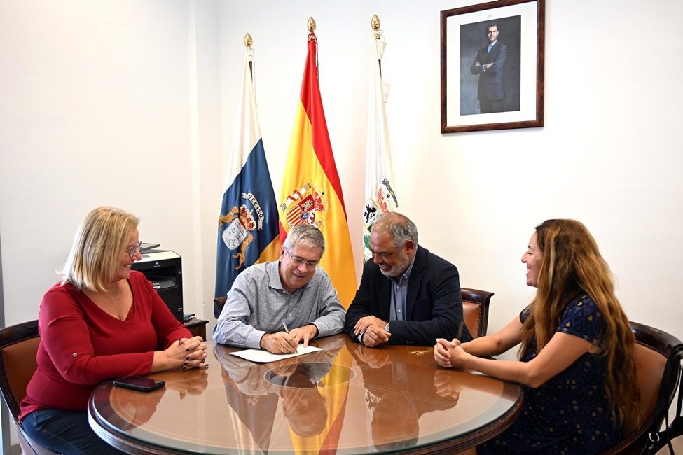 20251203 DL FIRMA CONVENIO FORESTA DESARROLLO LOCAL2