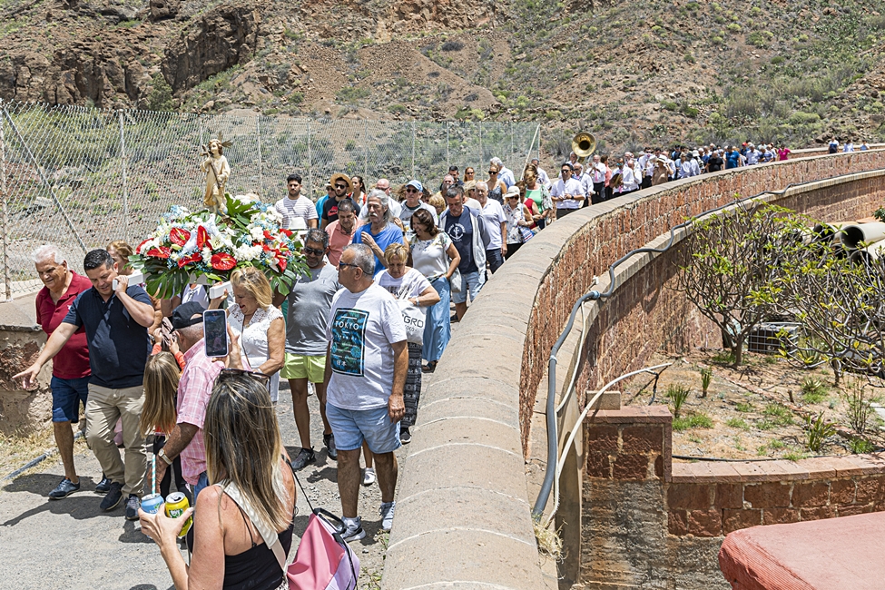 20260415 EyF Procesión Niño Dios 2024