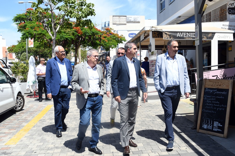 20250606 PRE Visita Vicepresidente GobCanarias ManuelDominguezGonzalez AV Galdar 02
