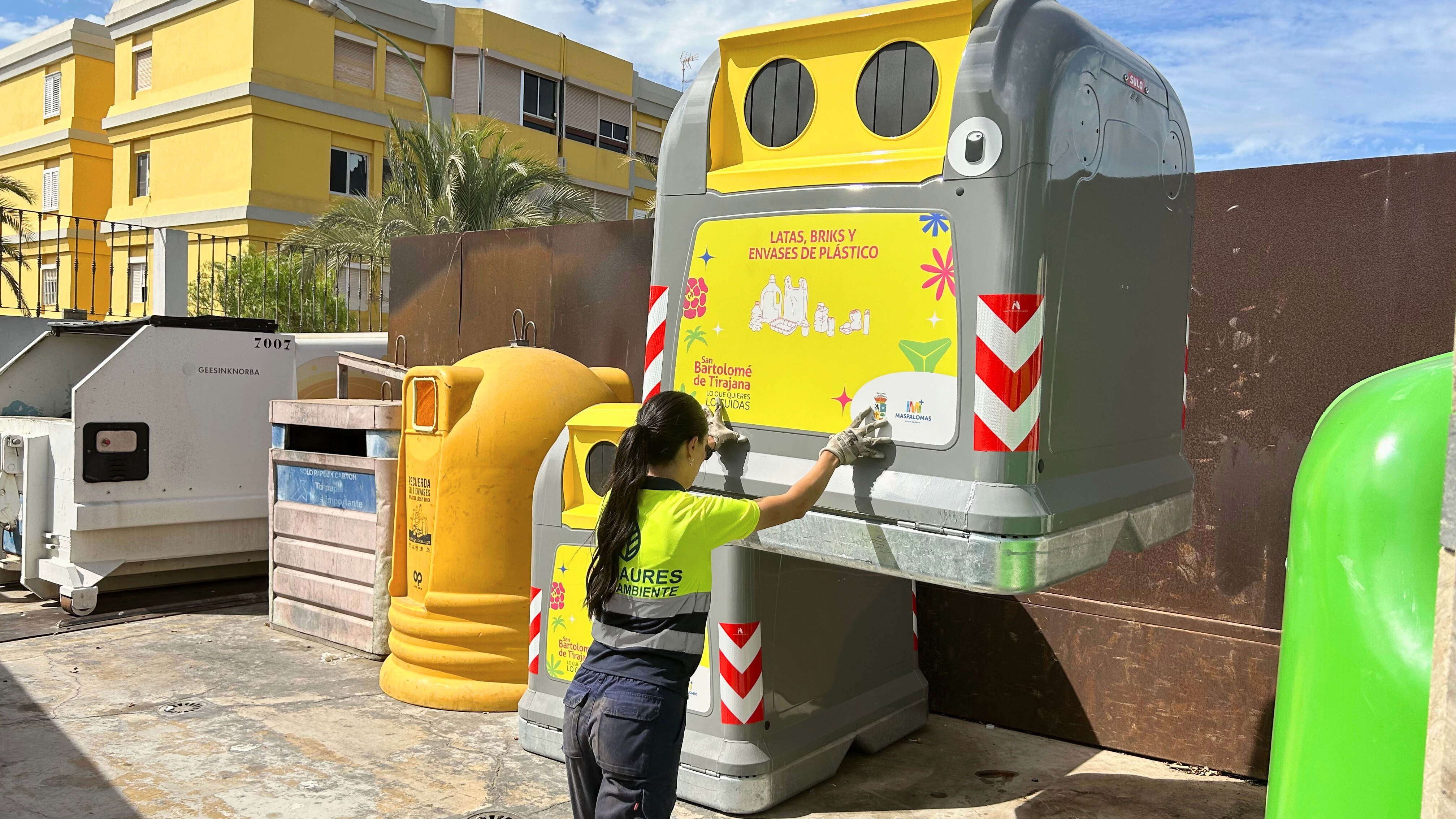20251003_contenedores_04