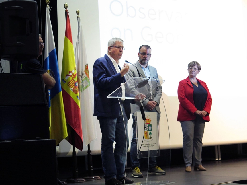 20251006_PRE_presentacion_vehiculo