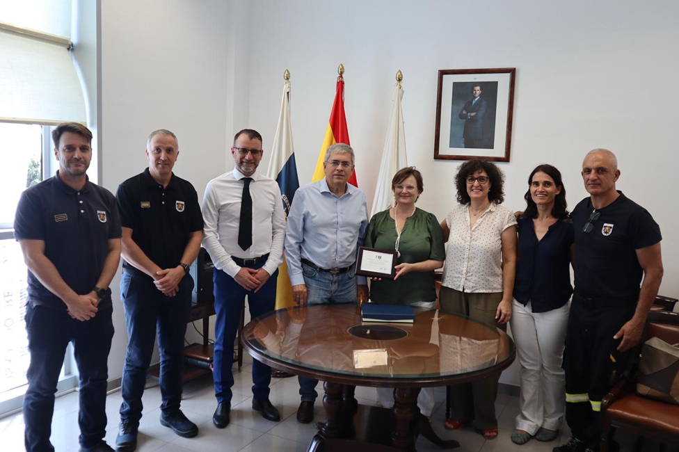 20251006_PRE_presentacion_vehiculo