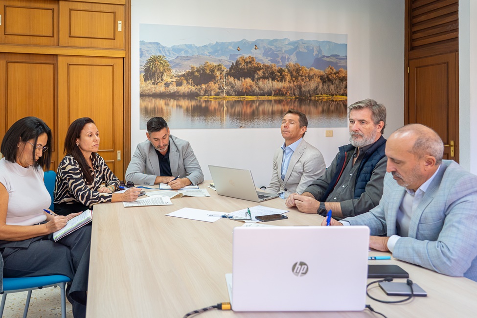 20250619_VIV_Reunion_vecinos_UrbMontanaClara_00